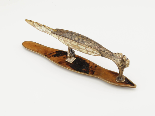 Nature Pull, Woodpecker, Mother of Pearl/Penshell, Dark Sherwood, 92 mm cc 865-MOP/DSW