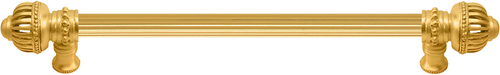 Cricket Cage 18'' cc with 5/8'' reeded center long pull large finial in Gilded Mercury. 5573R-8
