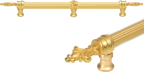 Charlemagne 18'' cc w/ 5/8'' reeded center long pull w/ center brace 5658R-8