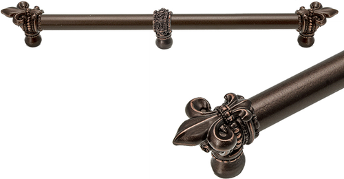 Charlemagne 18'' cc with 5/8'' smooth center long pull with large Fleur De Lys with center brace 5718-22