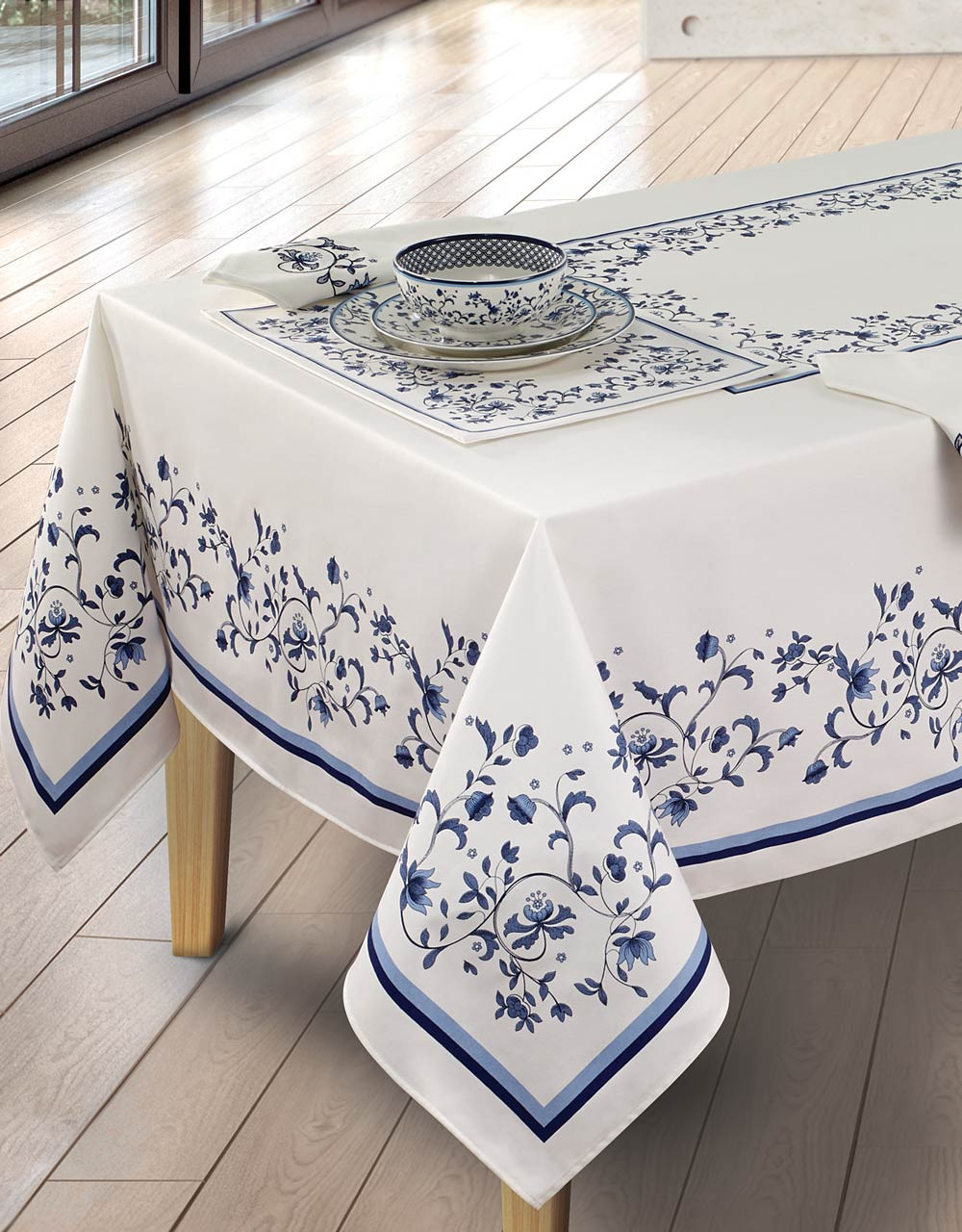 Spode Blue Portofino® Table Linens Avanti Linens