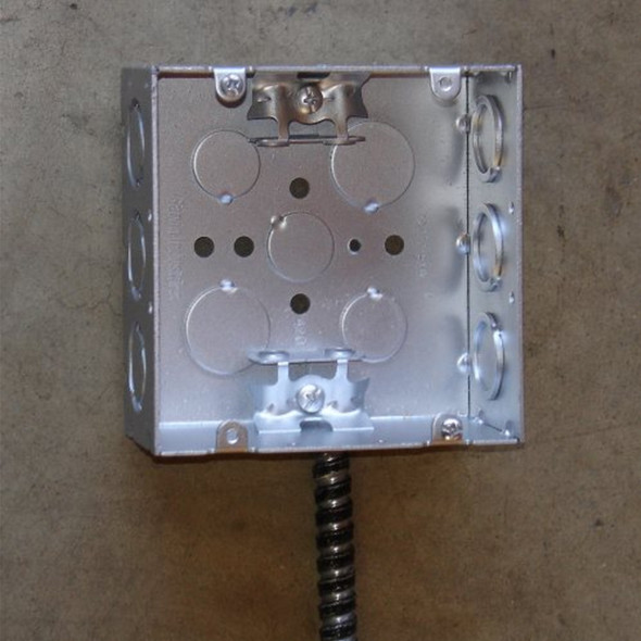 Garvin Industries 4-11/16" Square Box, 2-1/8" Deep, Welded, with MC/BX Clamps