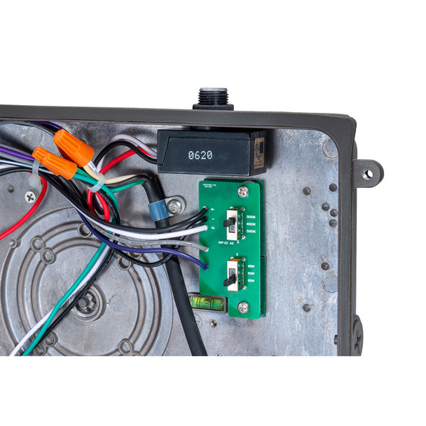 LED Traditional Wall Pack, Power and CCT Select, 28/40W, 3000K/4000K/5000K, Bronze with Photocontrol