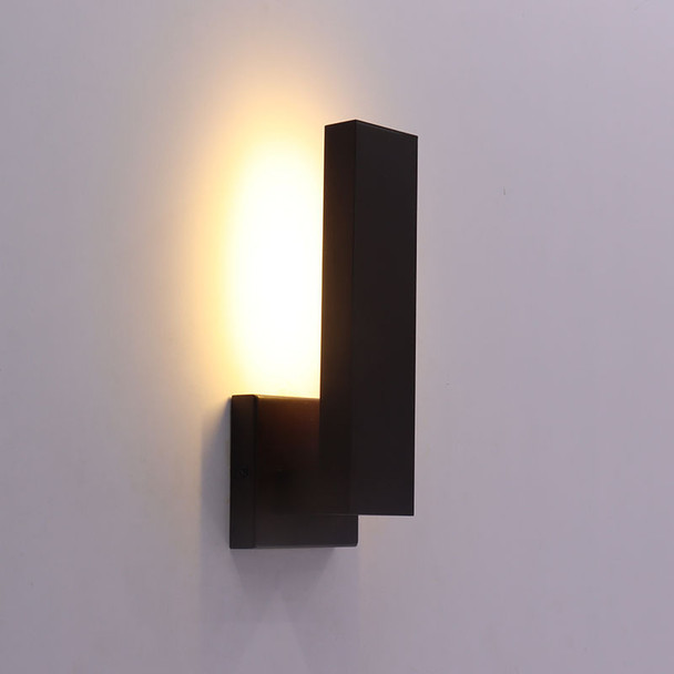 Model WS Die-Cast Modern Wall Sconce