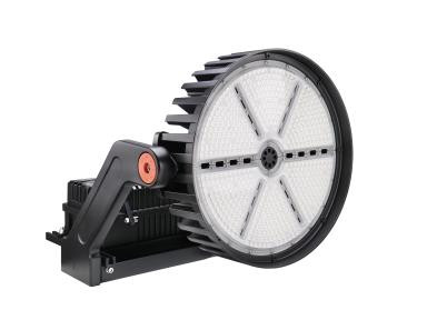FieldMax Sports/HO Flood, 515W, 120-277V, 4000K, Medium, Yoke, 3pin Twist Lock Receptacle