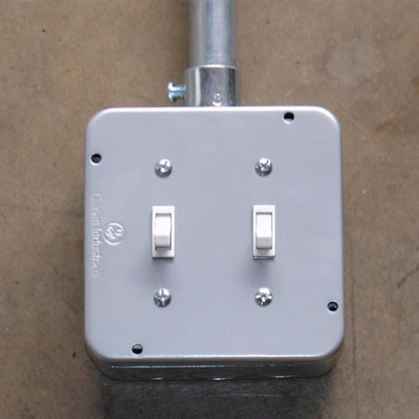 Garvin Industries 4-11/16" Square Industrial Surface Cover, 1/2" Raised, 2 Toggle