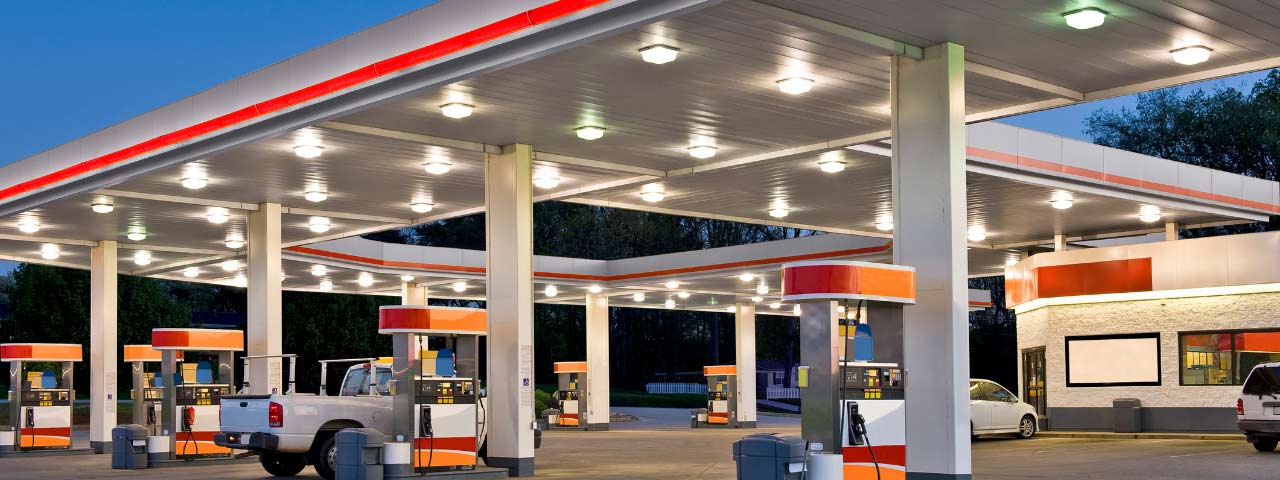 How to Choose Canopy Lights for Gas Station Lighting