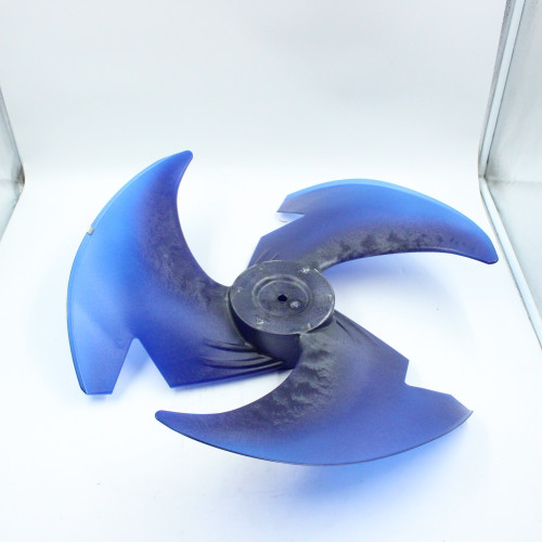 Axial flow fan