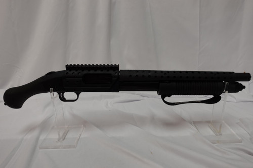 Mossberg 590 Shockwave SPX 12 Ga 12/14.3" Picatanny Rail/Heat Shield; 2 grips. 50648
