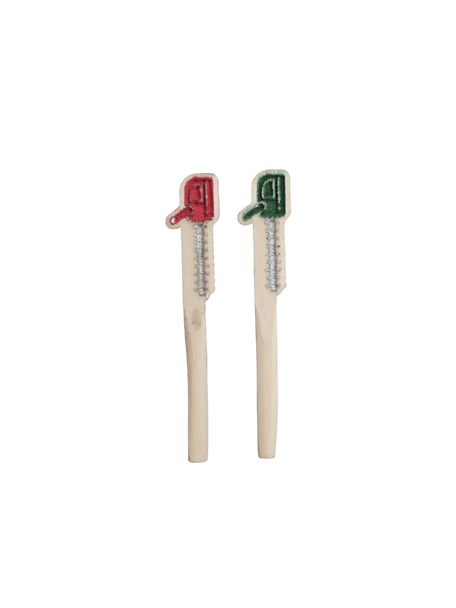 Hedge Trimmer Cribbage Board Pegs