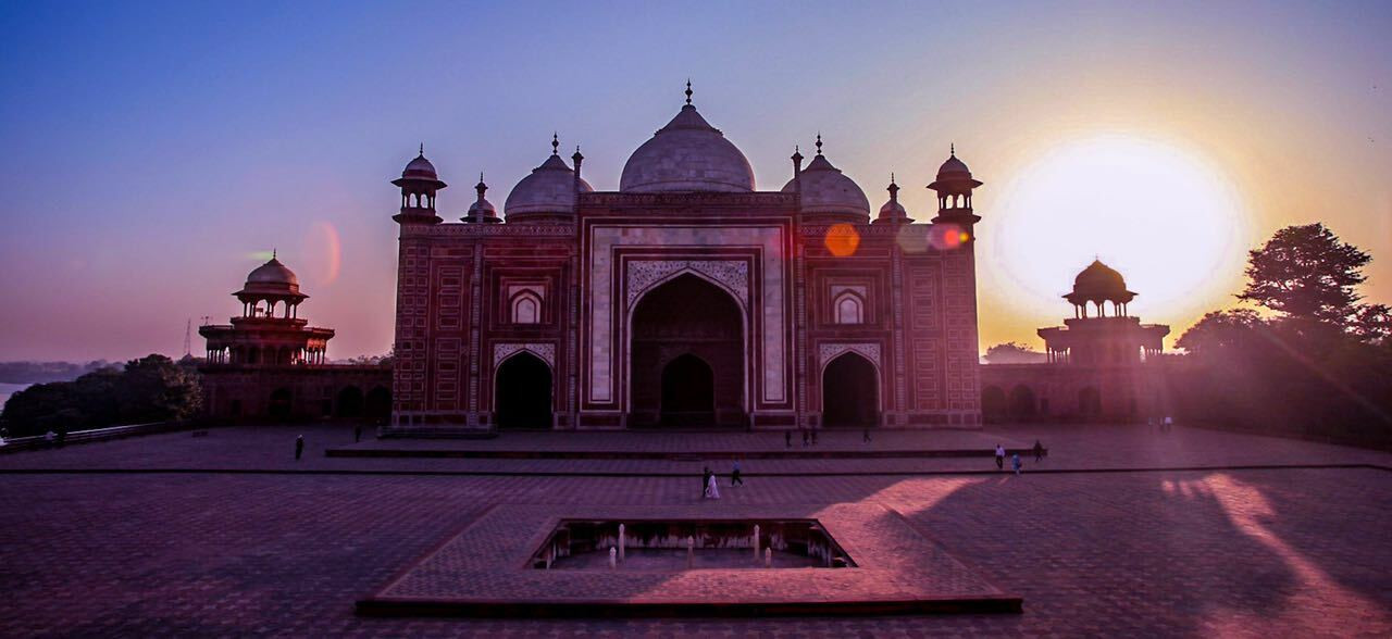 travel guide