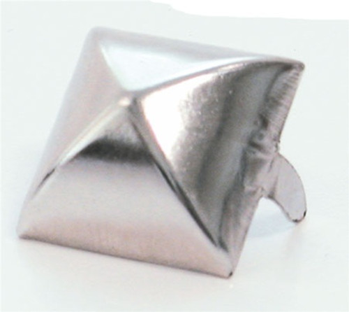 Packet of 25 Pyramid Studs