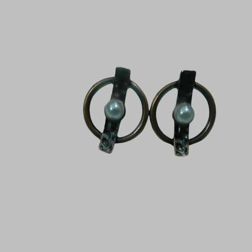 Fashion Earrings 4 Fashion Earrings 4