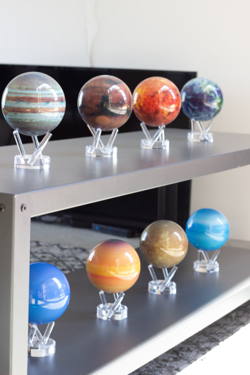 MOVA® Rotating Globes