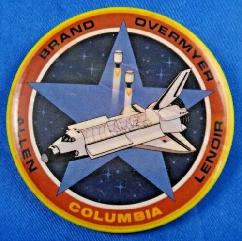 Space Shuttle Columbia STS-5 Mission Pin