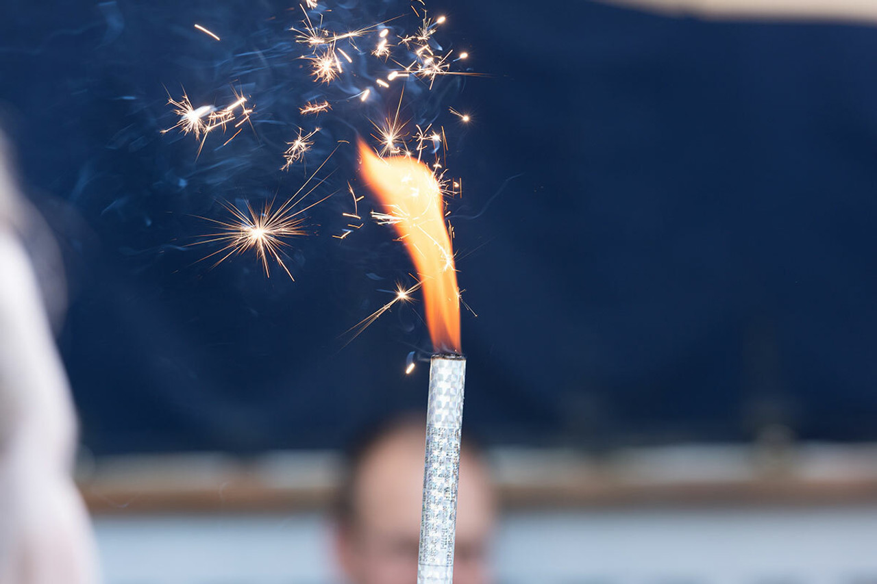 FLAMBE E SPARACORIANDOLI SAN VALENTINO