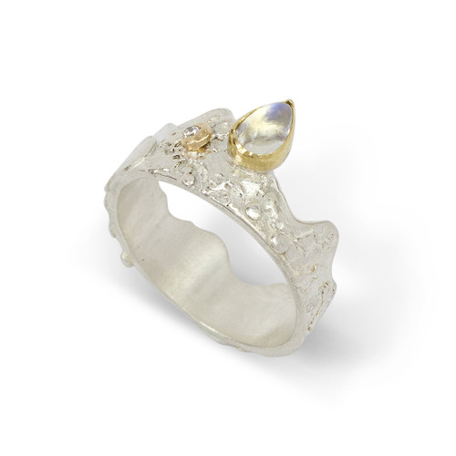 Moonstone Peaks Ring, Laura Ngyou, tomfoolery