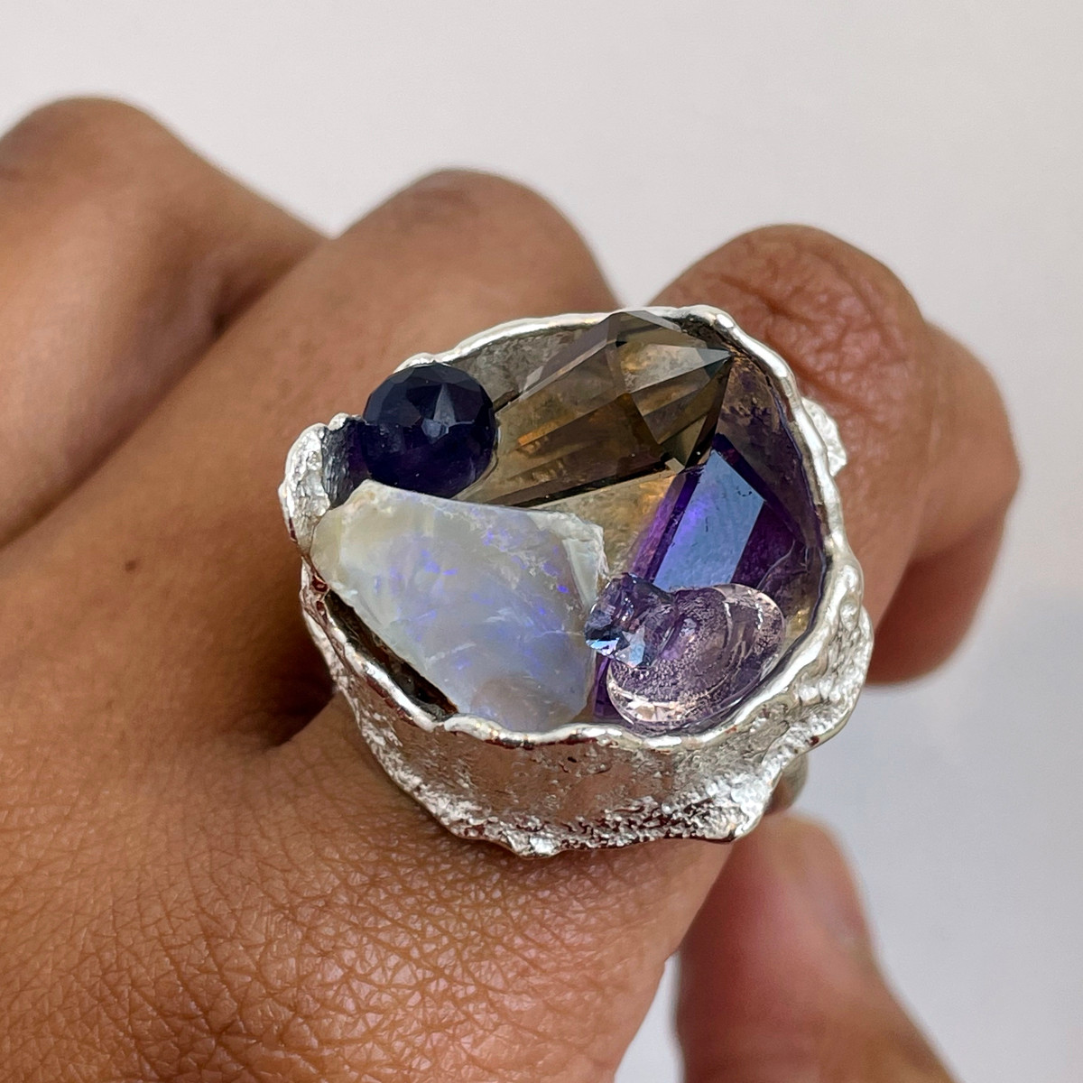 Boxcast Ring by Kelvin J. Birk available at tomfoolery London as a part of Art Ring 2021 exhibition.