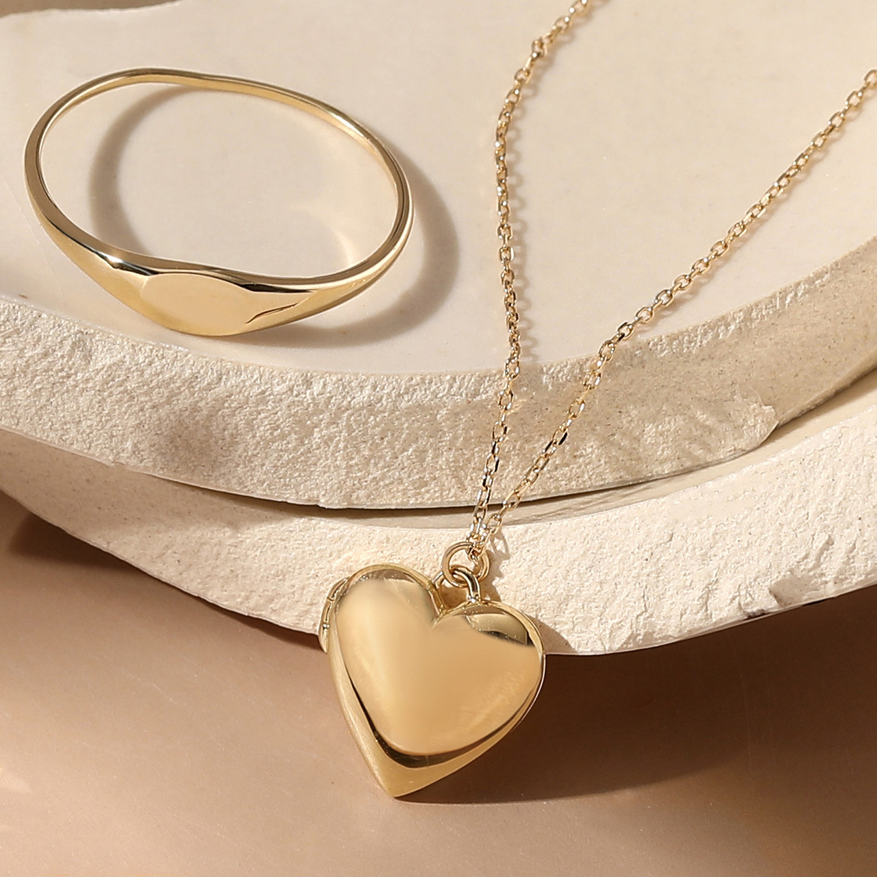 Heart Medallion Locket Pendant by tf 14ct gold series