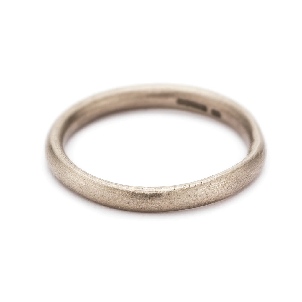 Oval Section 2.5mm Wedding Band, Ruth Tomlinson, tomfoolery