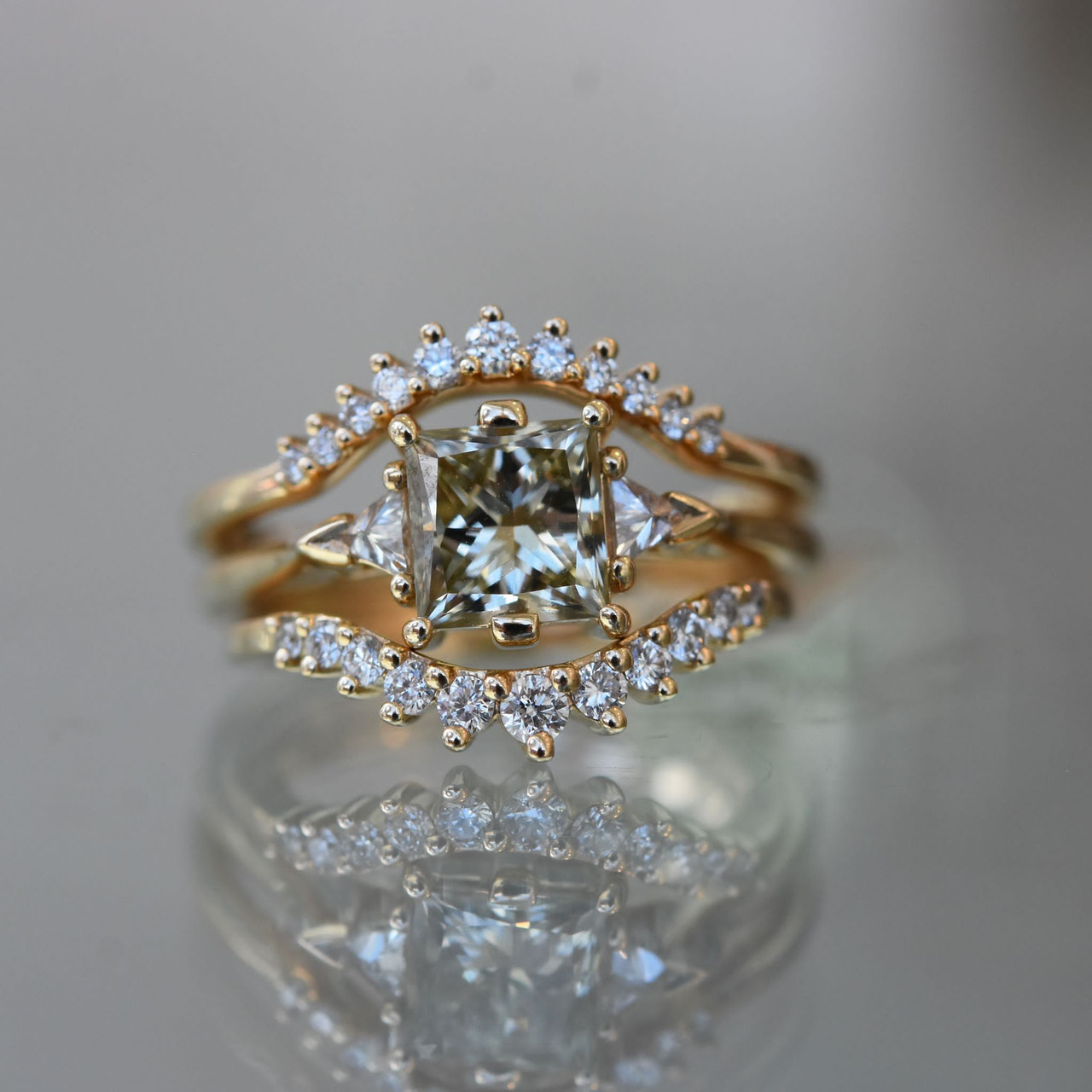 Anna Sheffield: Tf exclusive Princess cut Fancy light green diamond Bea three stone ring, tomfoolery