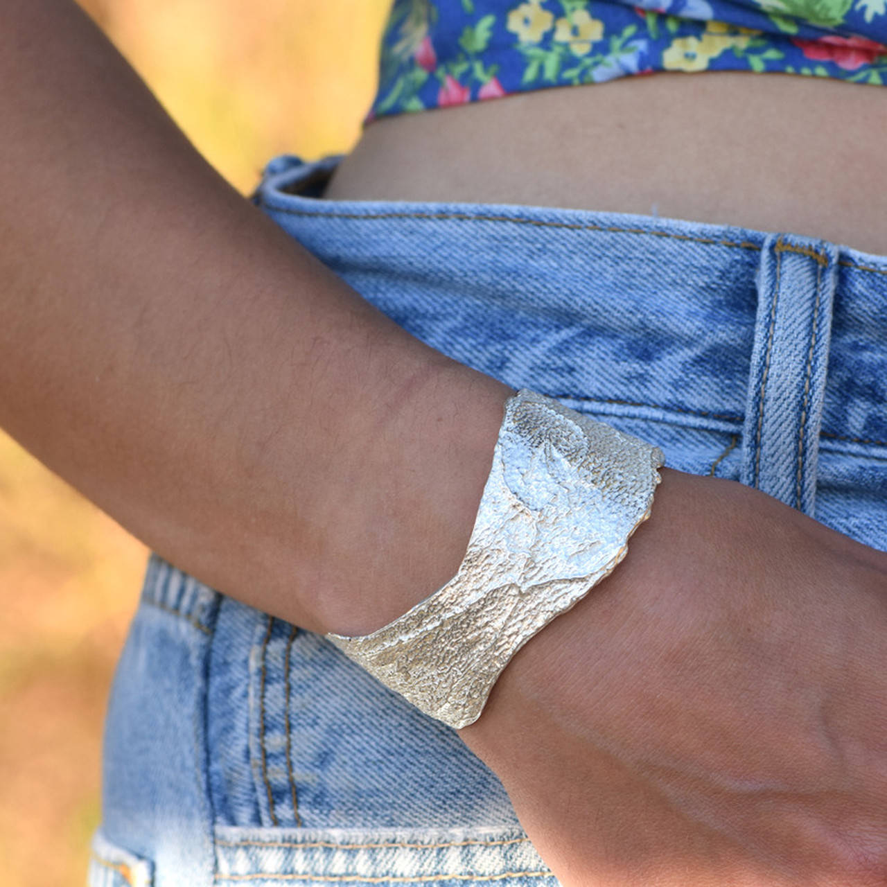 Issy White: London Plane Cuff in Silver, tomfoolery