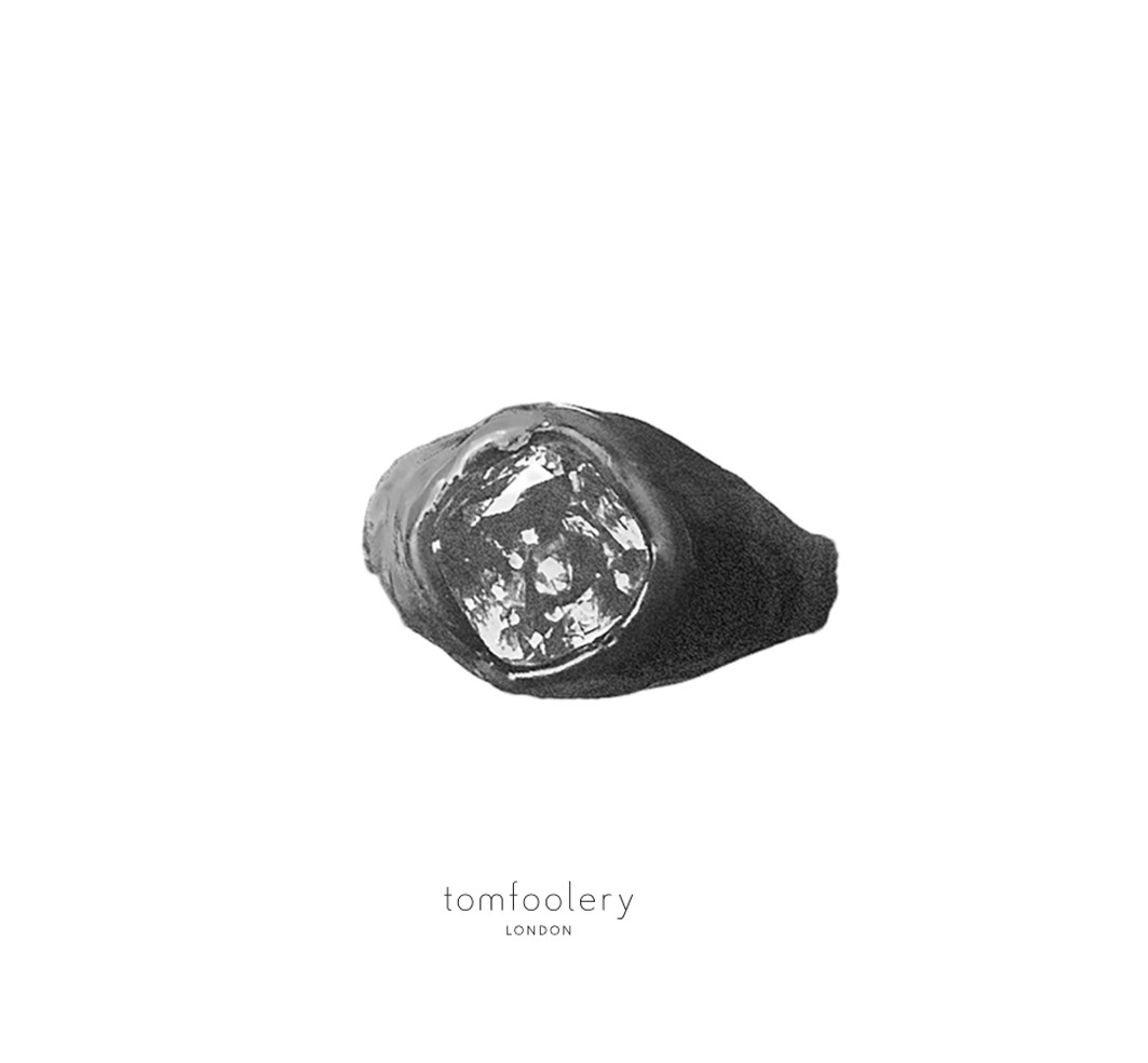 The Dawn Art Ring by Ellis Mhairi Cameron available at tomfoolery London as a part of Art Ring 2022 exhibition.