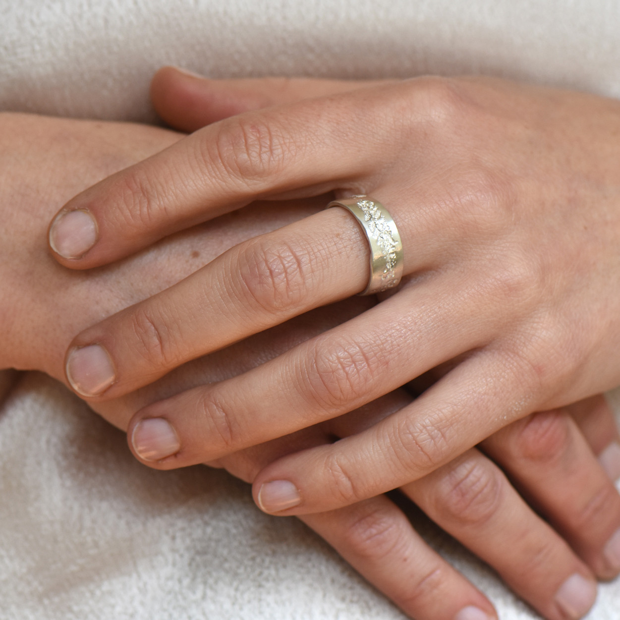 Reverse Oak Ring in Silver, Issy White, Tomfoolery London