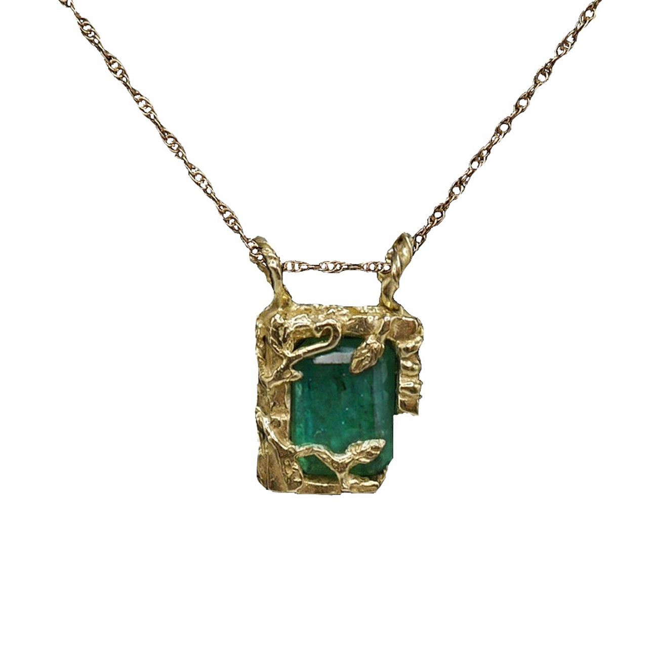 Emerald Chamber Amulet, Evangeline Porche, tomfoolery