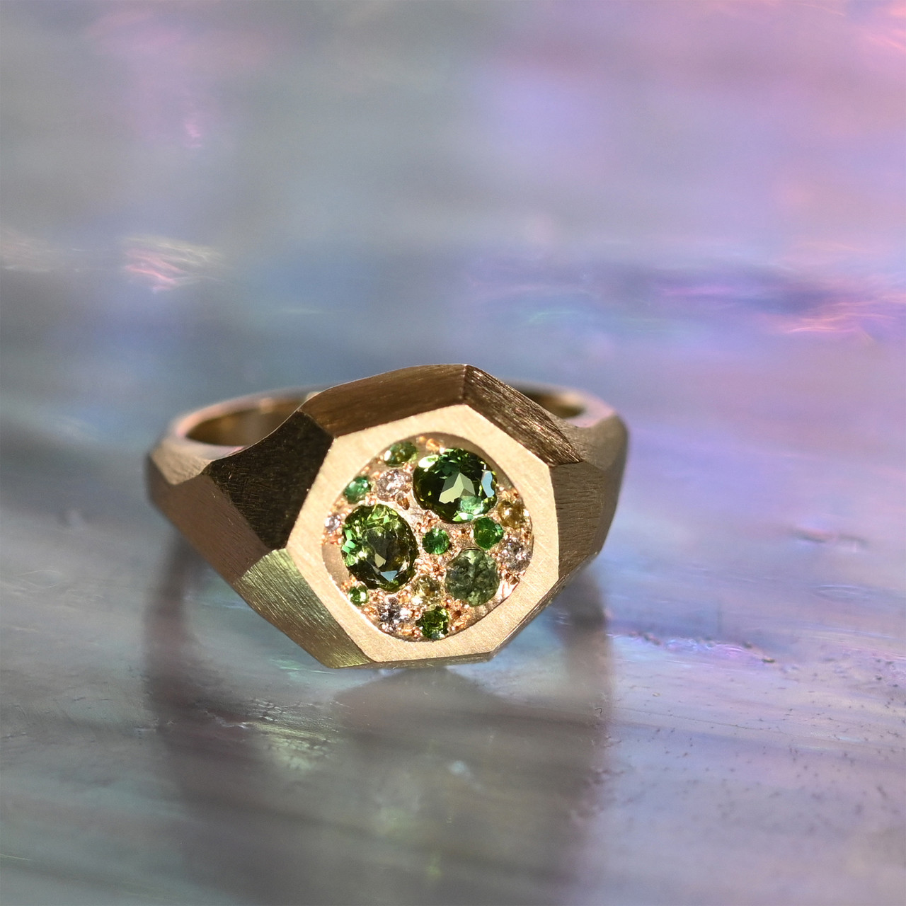 Verdant Minerals Geoda Art Ring, Maria Manola, tomfoolery London, Art Ring 2023 exhibition