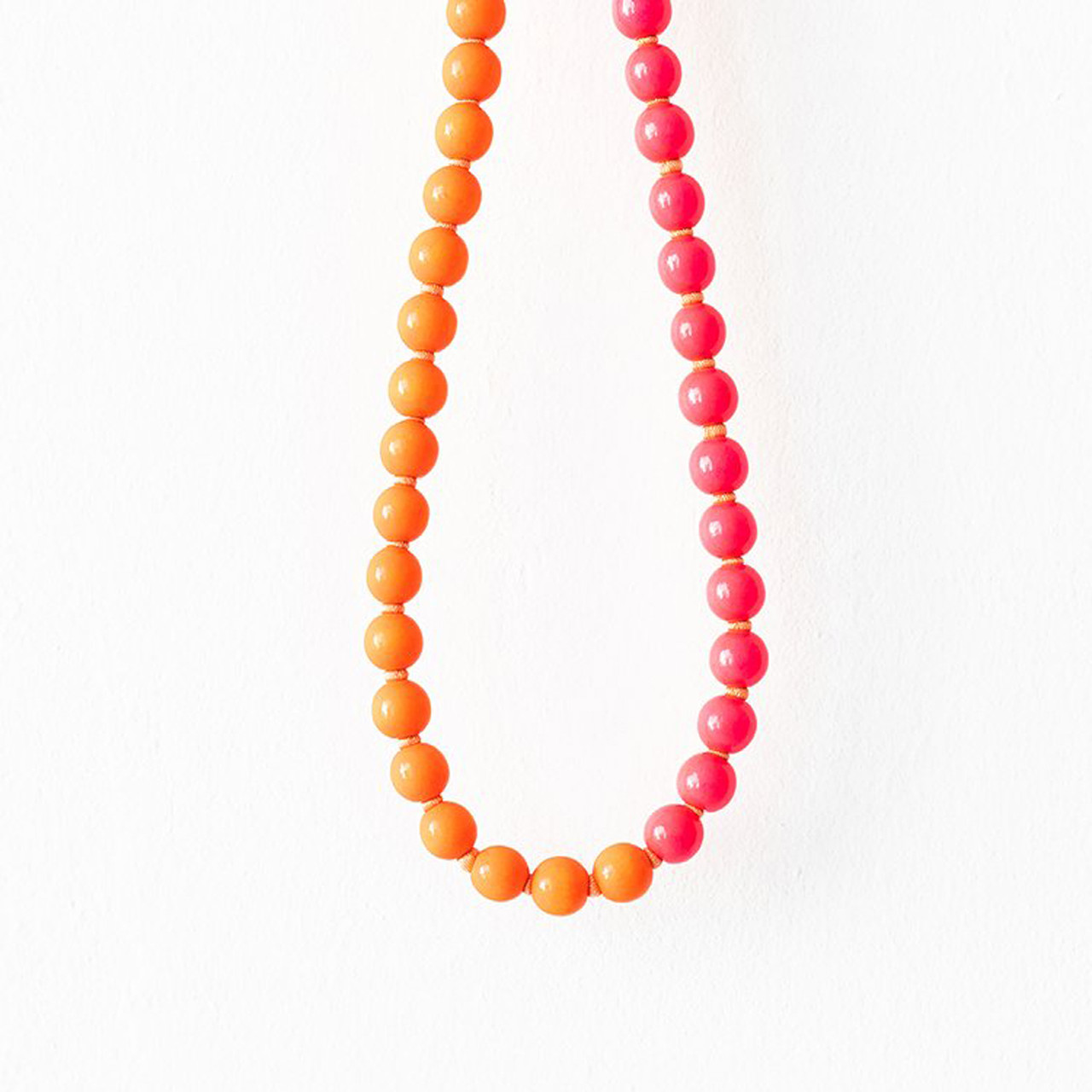 Neon Orange & Pink Perlen Wooden Beaded iPhone & Keychain, Ina Seifart, tomfoolery