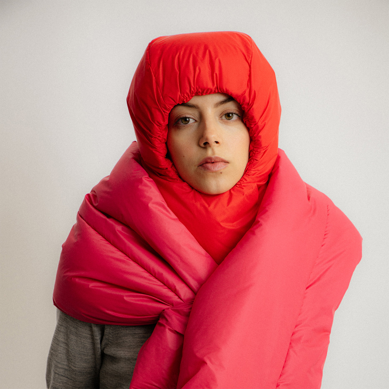 小物 NTN PADDED HOOD SCARF Water Repellent Padded Hood Red - Tomfoolery London