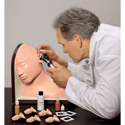 Ear examination simulator - Serious Otitis Media