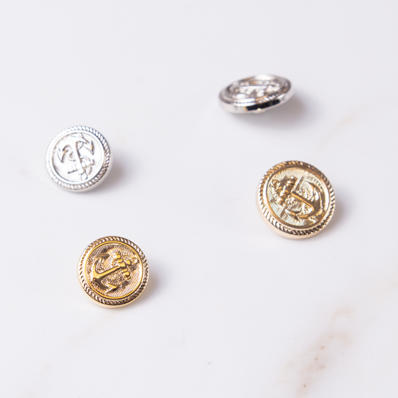 Plastic Shank Button Metal Effect Anchor