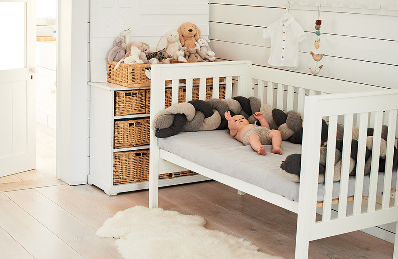 Plaited clearance cot bumper