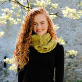 Yarn Vibes Knitting Kit - Aileen Lace Leaf Cowl