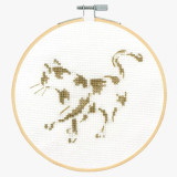 Cross Stitch Kit: Hoop - Hunting Cat