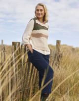 Field Guide Vest in Sirdar Haworth Tweed DK (10695) - PDF