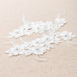 Pearl Appliqué w/Feathers (2pcs)