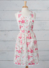 Family Aprons in Simplicity (S9301)