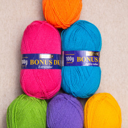 Hayfield Bonus DK Knitting Yarn