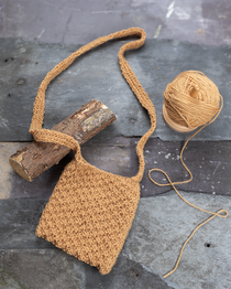 Yarn Vibes 100% Organic Irish Knitting Kit: Cairdeas Crossbody Bag