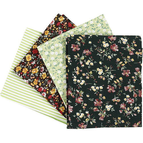 Fat Quarter Bundle (4pcs) - Green Fat Quarter Bundle (4pcs) - Green