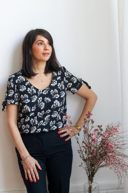 Lise Tailor - Easy Peasy Top Pattern - Vibes & Scribes