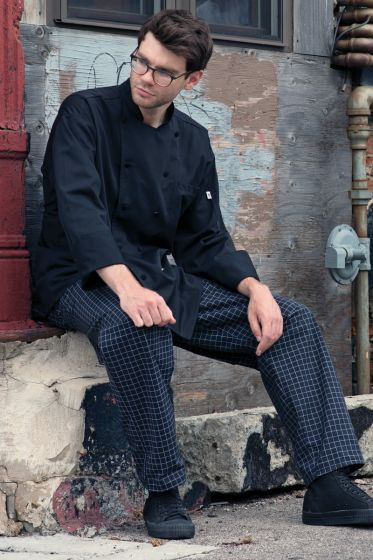 Barbados with mesh black
65/35 poly/cotton fine line twill - 5.3 oz
Inset pocket
Thermometer pocket
Finished cuffs and collar
Reinforced bar tacking
Reversible closure
Hidden neck button
Twelve cloth-covered button
Moisture-wicking mesh back