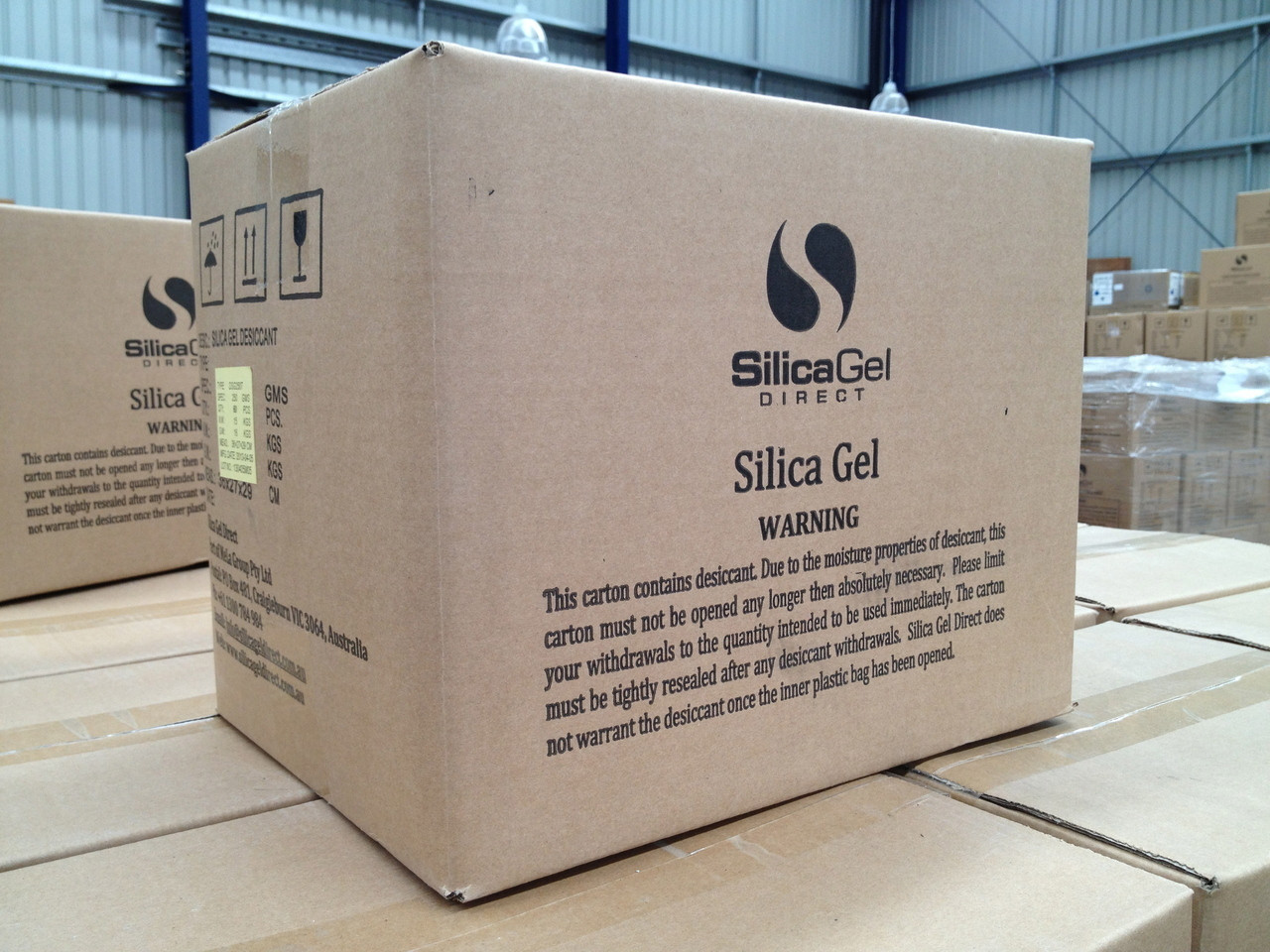 Carton of 5g orange/white indicating silica gel packets
