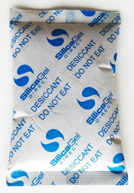 Single 50g Tyvek silica gel desiccant sachet
