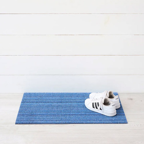 Chilewich Skinny Stripe Ocean Shag Mat