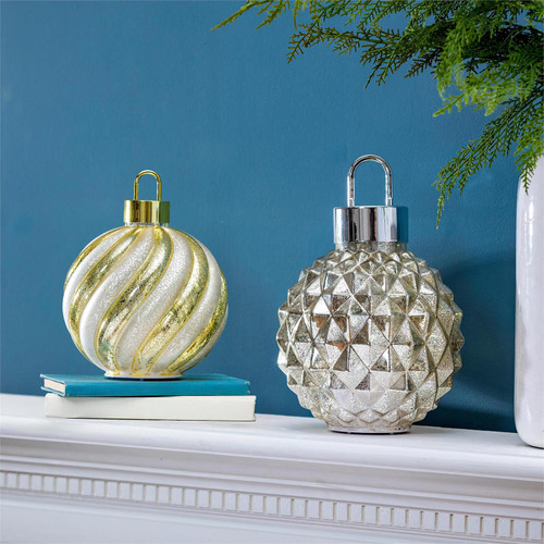 Lighted Rotating Glass Ornament