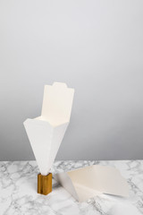 Closeable White Snack Cone - 18oz L:3.5in W:3.5in L:7.5 in - 400 pcs